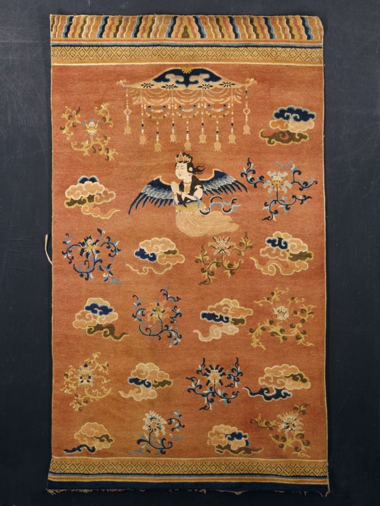 图片[1]-Tufted red carpet with dragon figure-China Archive